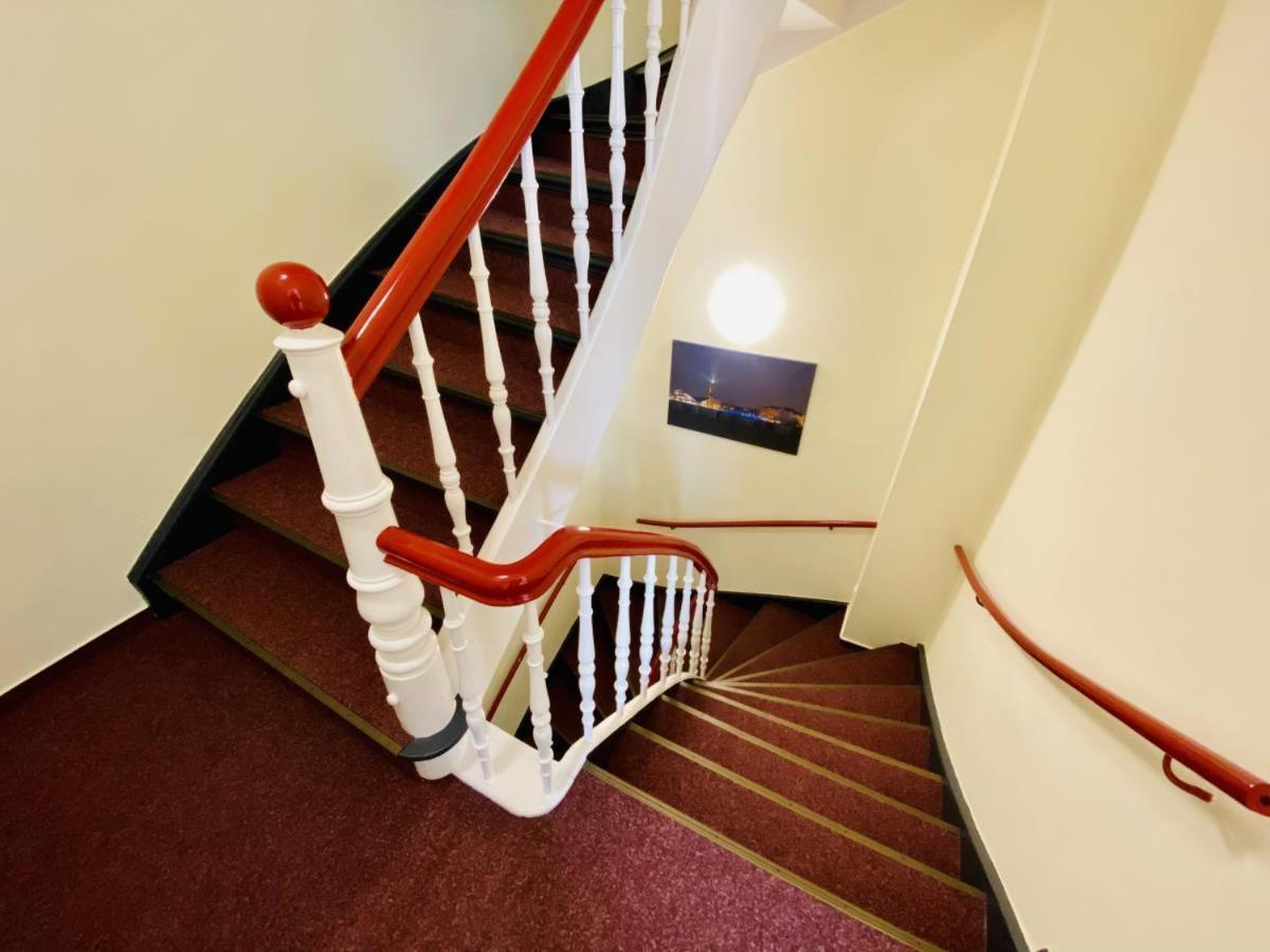 Promenadenblick/Captains-Suite Росток Екстер'єр фото